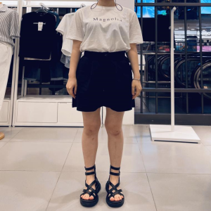  애드혹 여성 여름 오버핏 레터링 티셔츠 A HY6ST76