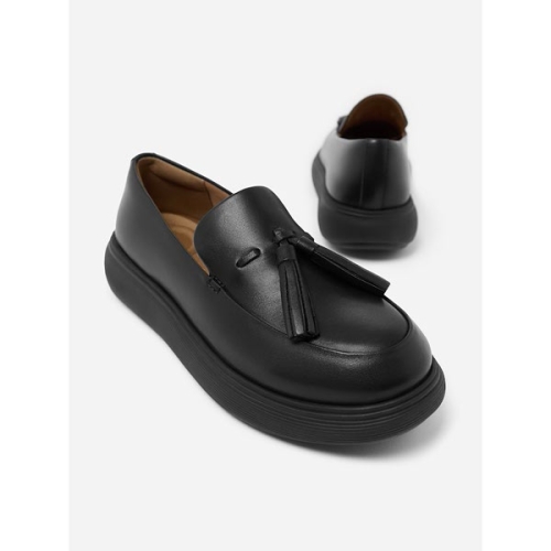 핏플랍 여성 iQ-COMFF 테슬 레더 로퍼_FT61K2L045