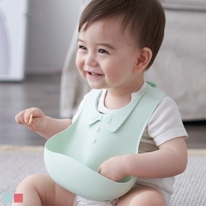 WZC_리본타이 실리콘 턱받이  0-36개월  204080 실리컨턱받이 주머니턱받이 이유식턱받이 턱받이 아기턱받이+ouoii