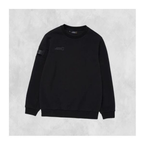 내쇼날 K221USW210 블루핀 로고 맨투맨 CARBONBLACK