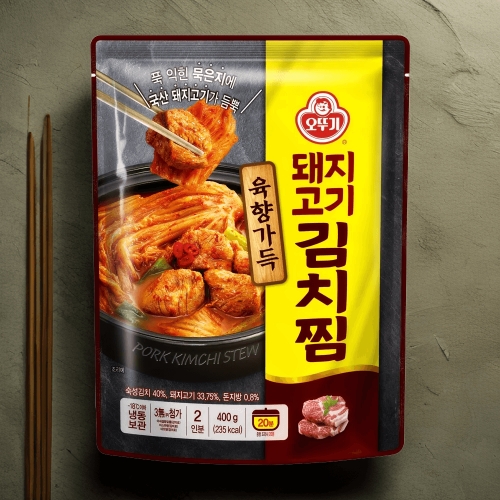 오뚜기 육향가득 돼지고기 김치찜 400g이미지입니다. 누르면 해당 게시물로 새창이동합니다.