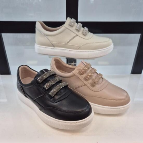 ��ĭ�� HC11 �簡�� ����ȭ P1E0U51D3P