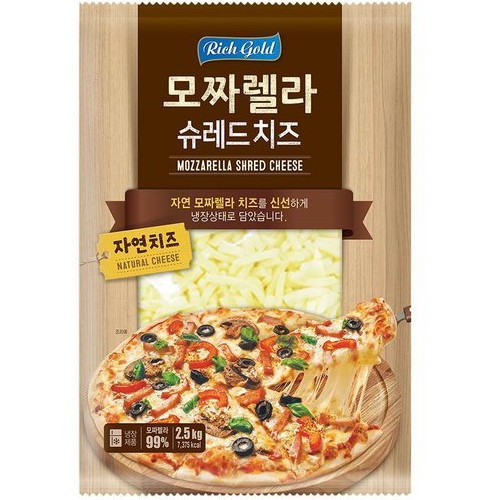 동서식품 리치 골드 모짜렐라 슈레드 치즈 2.5kg (4개)_이미지