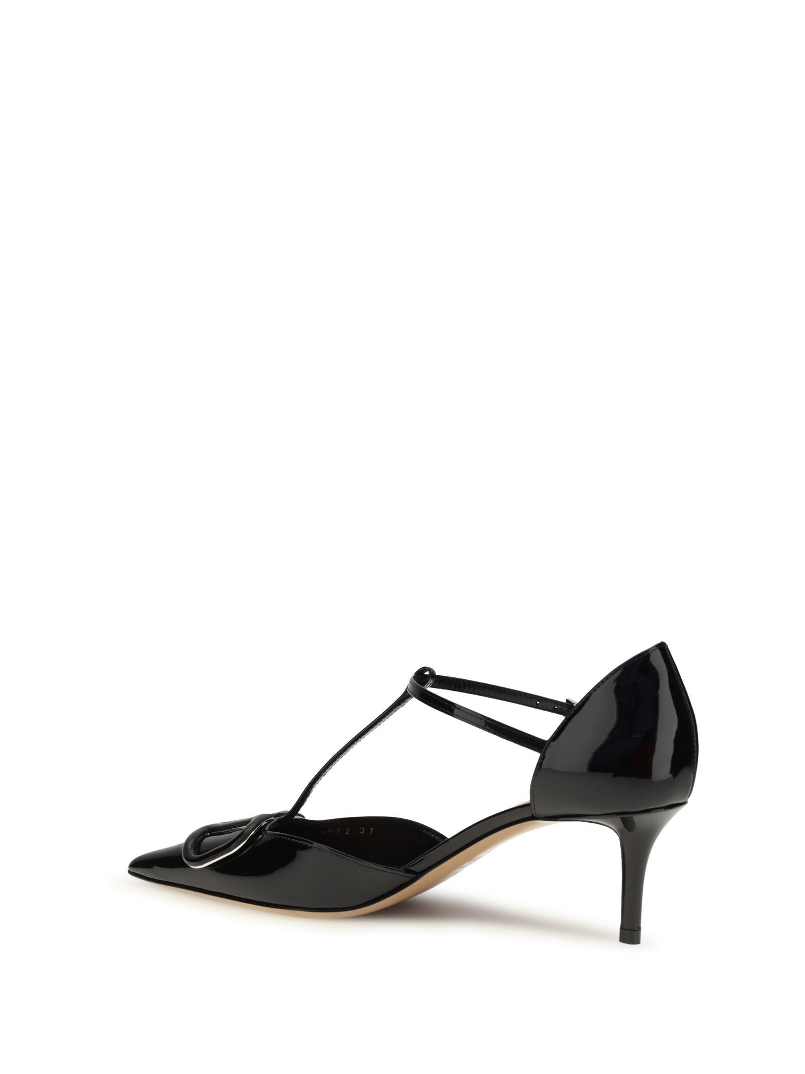 �߷�Ƽ�� ����ٴ� 8W2S0NP7TMK 0NO VLogo Signature DOrsay Pumps