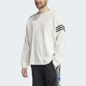 아디다스 뉴클래식 긴팔티셔츠 NEU LS 긴팔티 IY4900