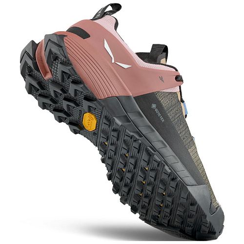 �췹�� ���ϵ����̾� NXT GTX ������
