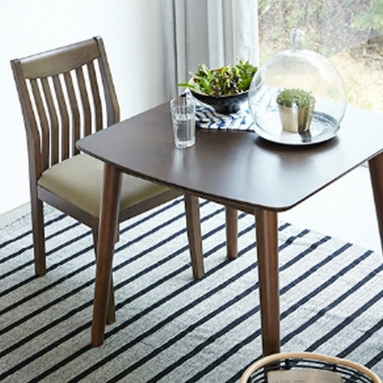 ����Ʈ���� �ƽ��� ���� ��Ź 750