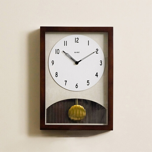 아이노비아 오르미 레트로 원더클락