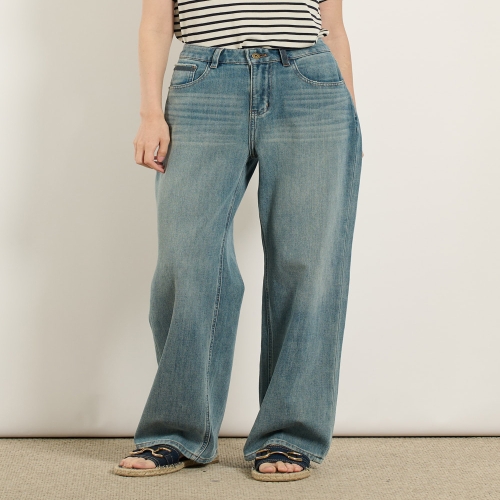  BCBG 스트레이트 데님 P T B5F7P356