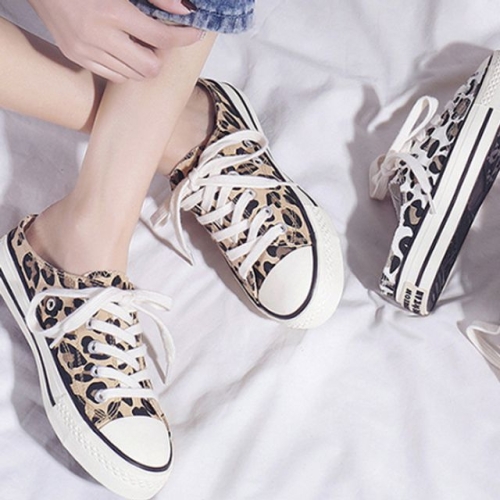 W6447F4  호피 스니커즈 뮬 레오파드 캔버스 뮬 슬링온 피너클 기획전