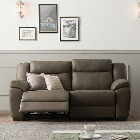 ���Ͱ��� ����Ʈ õ������ ��Ŭ���̳� 3�ο�