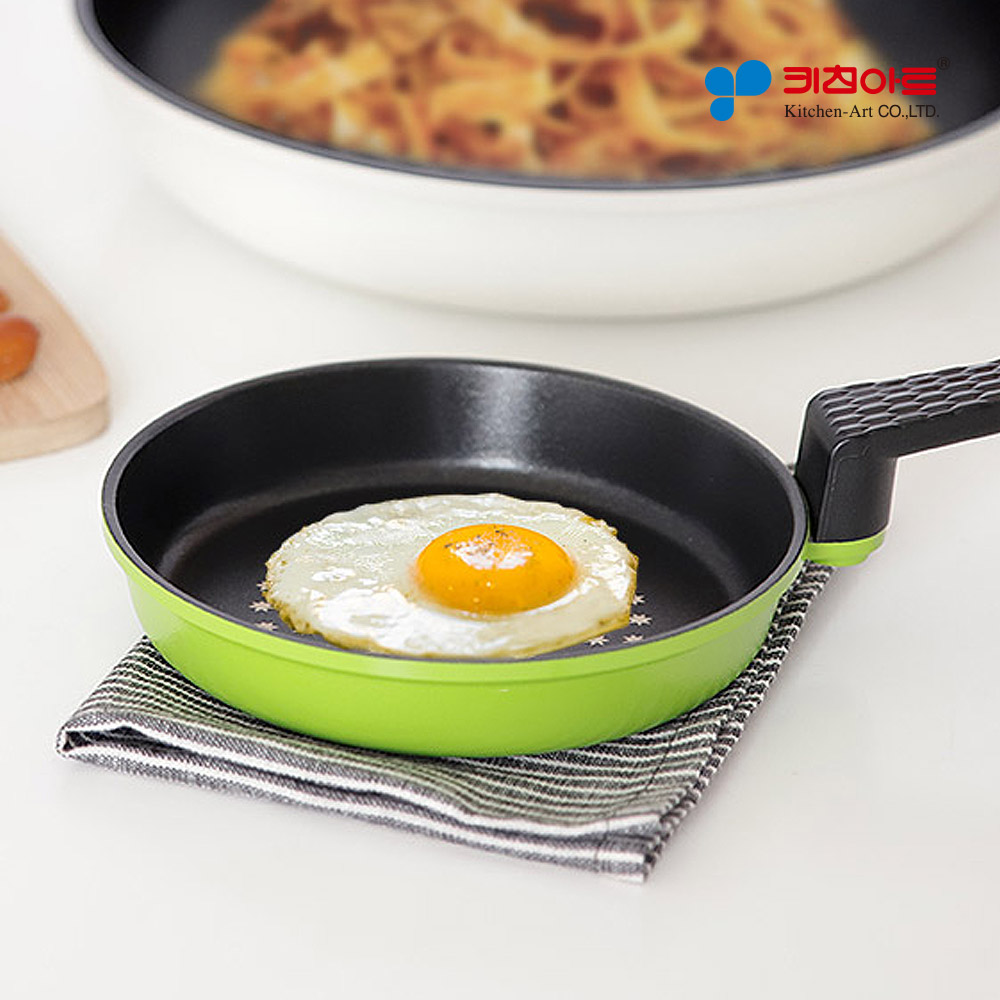 키친아트 ㅤ오로라 다이아몬드코팅 에그팬 (16cm)_이미지