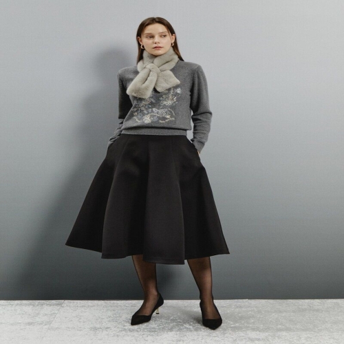 바바패션 더아이잗컬렉션 심플 하이웨이스트 플레어 스커트 CRAA0SK251