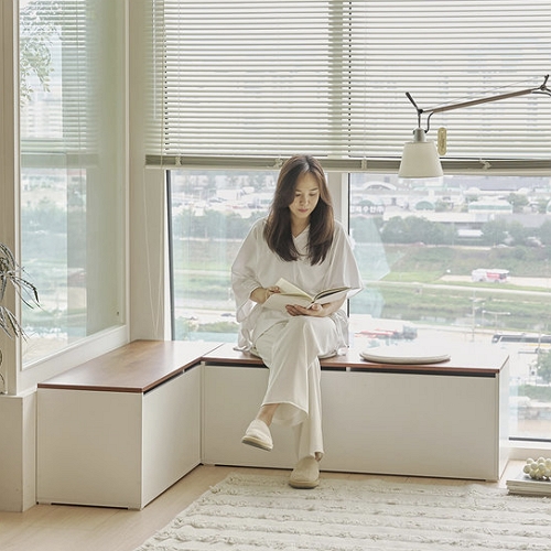 아씨방가구 데인 윈도우시트 수납 소파 3인용_이미지