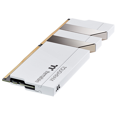 써멀테이크 DDR4-3600 CL18 TOUGHRAM 화이트 패키지 (16GB(8Gx2))_이미지