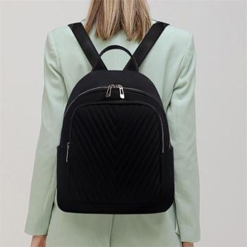 Rly 20대 여자 브이 퀄팅 디자인 모던 심플 베이직 백팩 S9800080