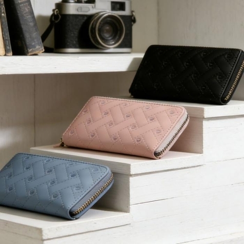 셀러허브 패션 카드포켓 구조 하트 자수 여성 장지갑 지퍼형 손지갑 47588586