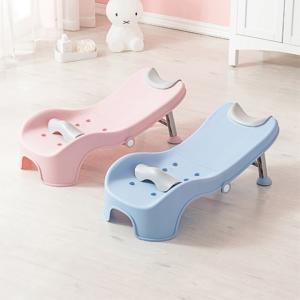 베이비캠프 간편 접이식 샴푸체어이미지입니다. 누르면 해당 게시물로 새창이동합니다.