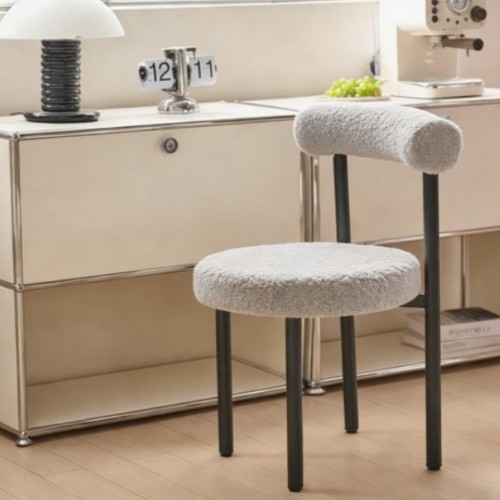 쿠리브 인테리어 등받이 스툴