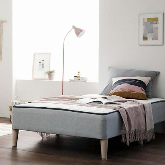 ���� ������ ���� ��ü�� ħ�� Q