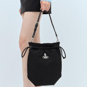 비비안웨스트우드 오브 패치 드로우스트링 숄더백_57010001U W001Y N401