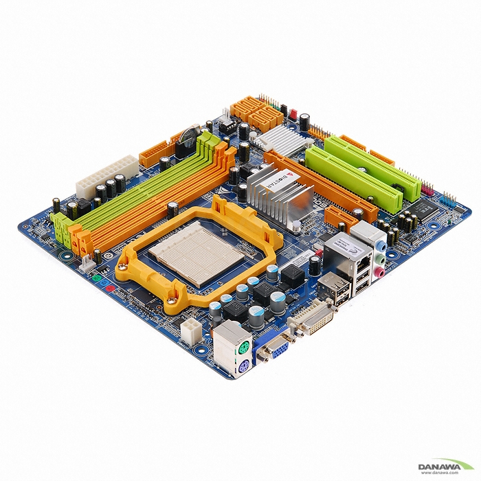 디앤디컴 DREAM OVER TA760G AM2+_이미지