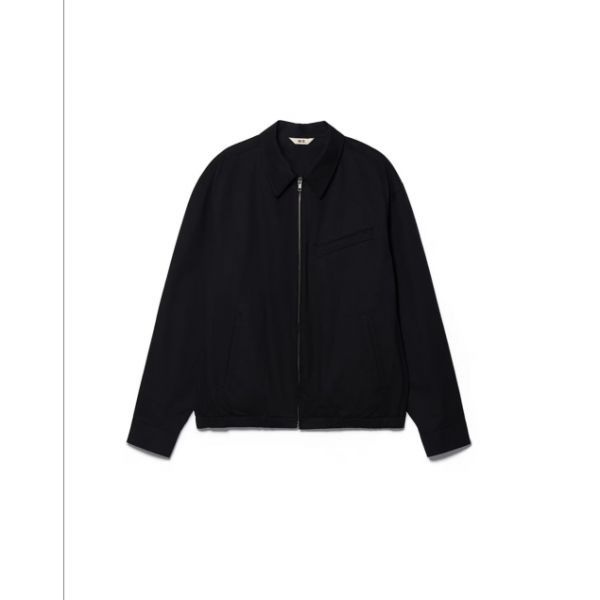 헤지스레이디스 HAZZYS HIS 블랙 오버사이즈 캐주얼 자켓 HRJU6E801BK 148183이미지입니다. 누르면 해당 게시물로 새창이동합니다.