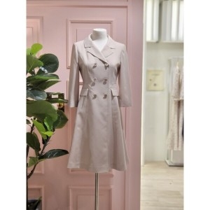 동광인터내셔날 스위트숲 쓰리버튼 카라 원피스 SZ4OPM91