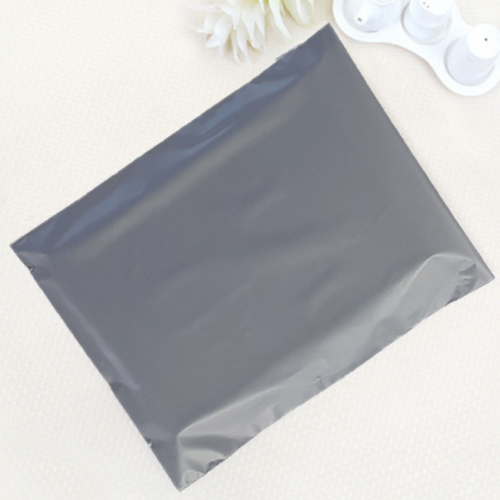 혜림봉투 HDPE 택배봉투 은색 30x40cm이미지입니다. 누르면 해당 게시물로 새창이동합니다.