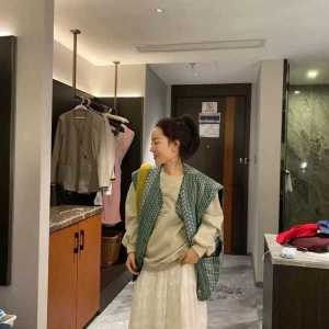 조선의사랑꾼 59회 김지호 스타일 그린색 조끼 예능 드라마 연예인스타일 342389_이미지