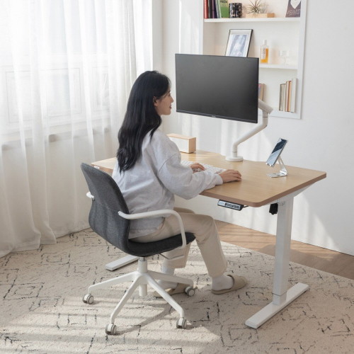 카멜마운트 핏쳐 E1 PLUS 높이조절 모션 스탠딩 책상 (1400x750)_이미지