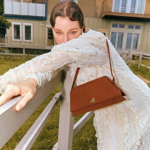 비비와이비 BBYB Miu Suede Shoulder Bag09L3210D_이미지