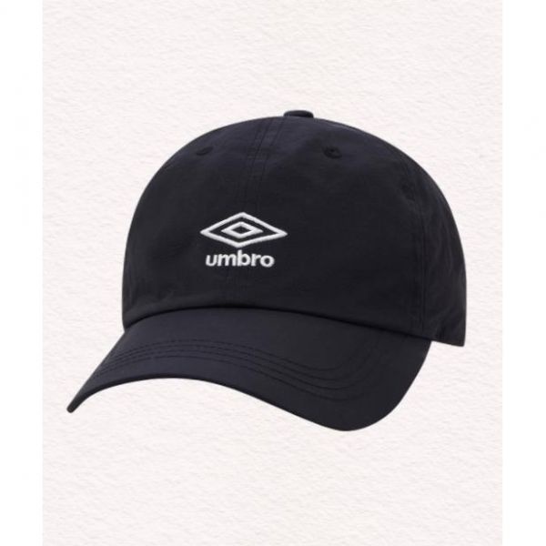 엄브로 에센셜 클래식 볼캡 블랙 UR123CCP12 UR123CCP12_BLK0 323923