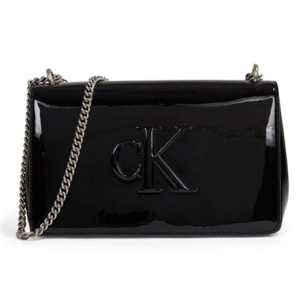 Calvin Klein CKJ 스컬프티드 EW 플랩 25 블랙 크로스백 숄더백 가방 382287