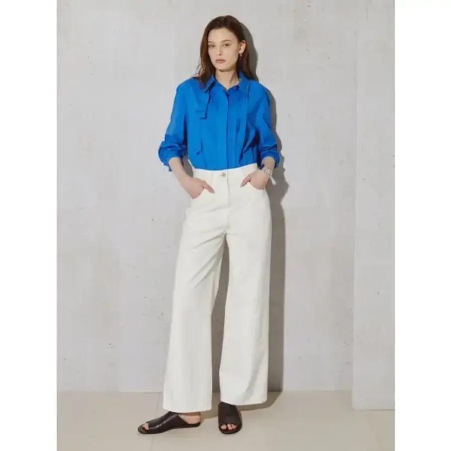 더아이잗컬렉션 피 에센셜 레더 패치 스트레이트 팬츠 CS3A0SL271