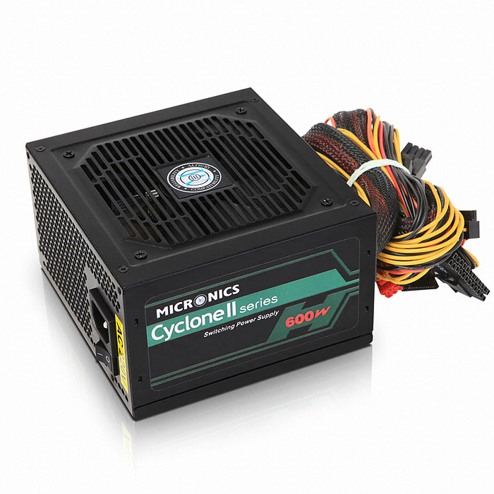 ����ũ�δн� Cyclone II 600W +12V Single Rail