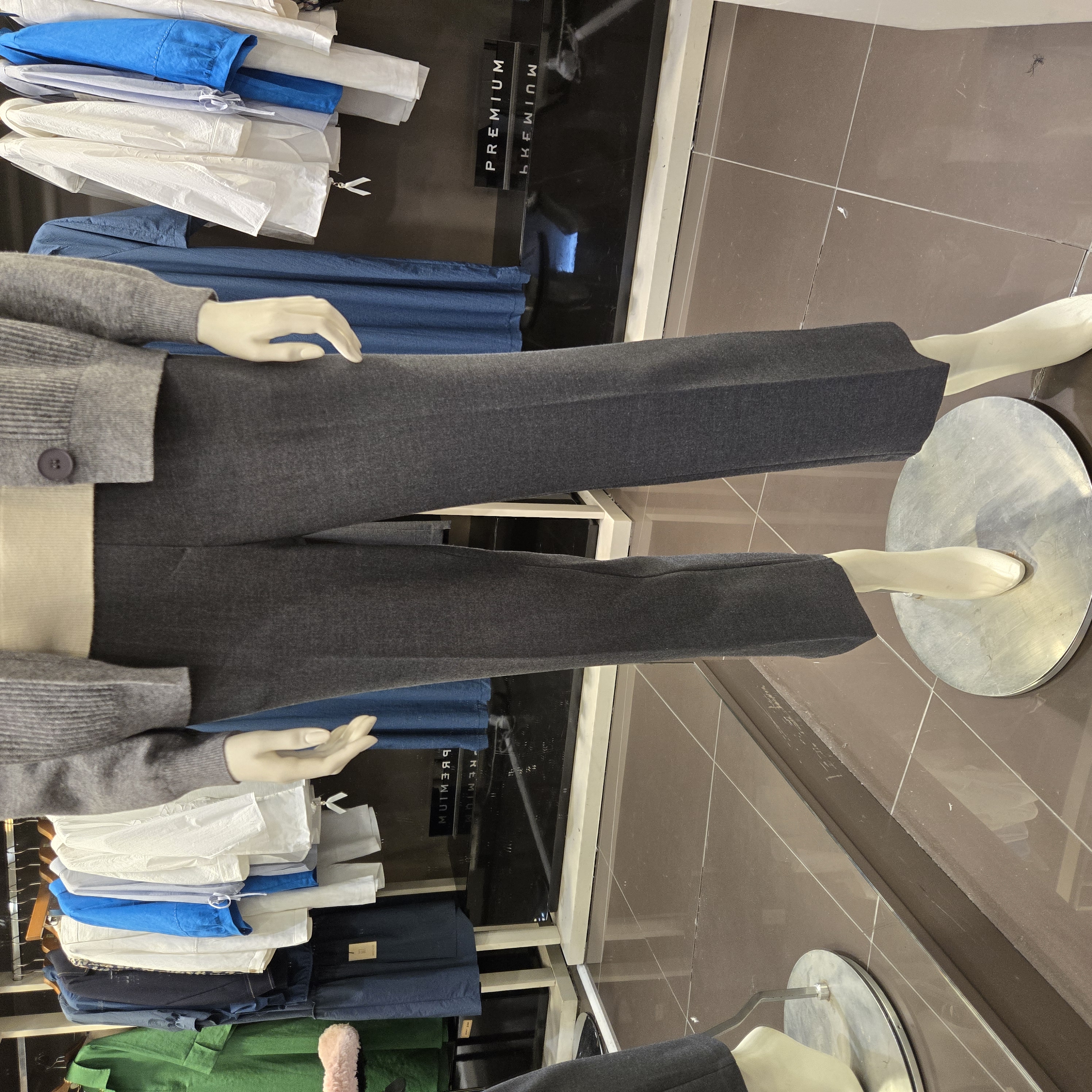 모스코나 가을TR세미통바지 MOTS25932