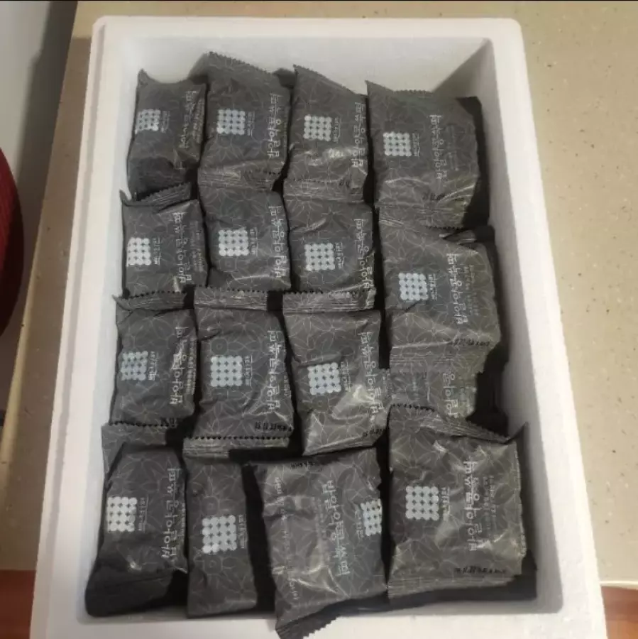 (주)백년화편 밥알약콩쑥떡 65g 32개입 (1개)_이미지
