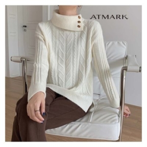  앳마크 쓰리버튼터틀넥니트_AA39KN037G 578711_AA39KN037G
