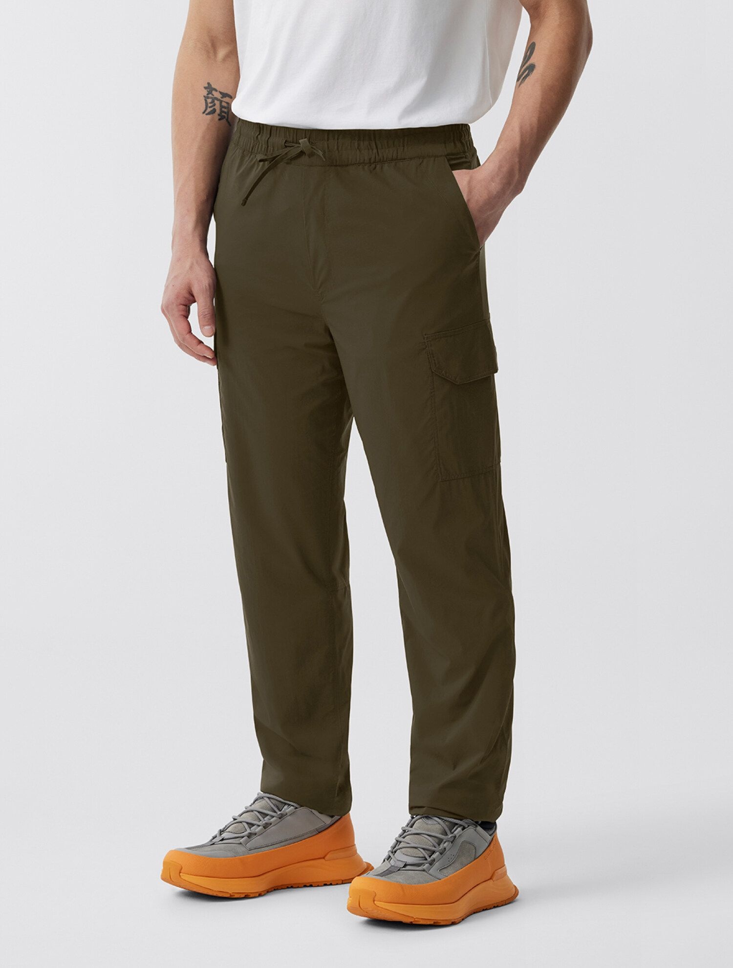남성 킬라니 팬츠 블랙 디스크 Military Green _Q245AMPB01KAN