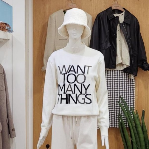 DP01 빅레터링 하프넥 니트 CO9WKP01