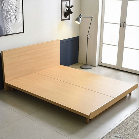 ���Ͱ��� �׿� ����� ħ�� Q