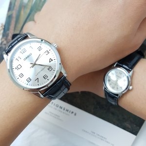 옷자락 커플 카시오 모던 클래식 가죽 손목 시계 6555947
