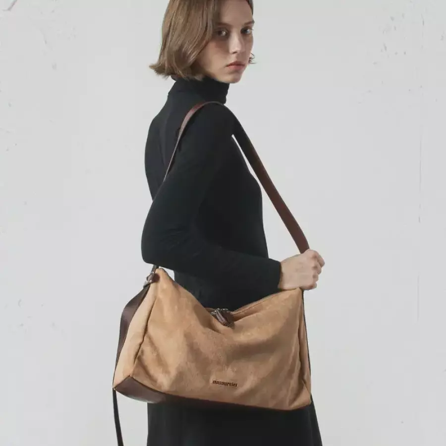 마스마룰즈 Suede big square bag _ Beige 7AO3X0M N4F2T1D 3688416