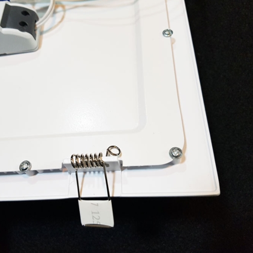 LED 12��ġ �簢 ������ 24W