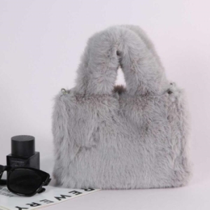 라일리 Rly 페이크퍼 소재 소프트컬러 스퀘어 디자인 토트백 13231432