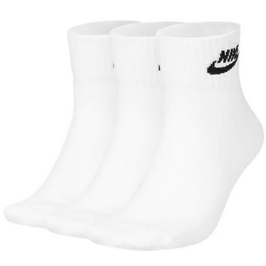 나이키 에브리데이 에센셜 앵클 양말 3팩 DX5074이미지입니다. 누르면 해당 게시물로 새창이동합니다.