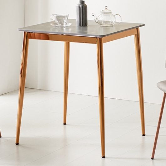 �������� ������ �簢 ����� ��Ź 600