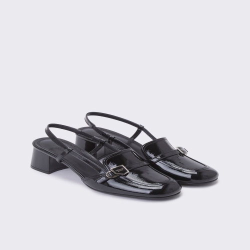 폴리곤 라운드 토 슬링백 DG2DS24004BLK