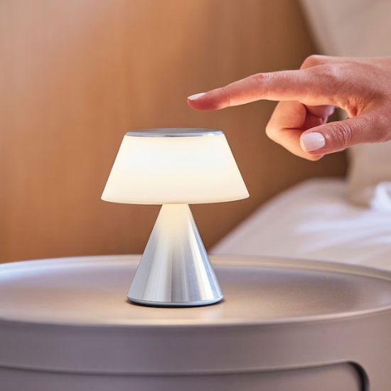 LEXON LED 루마 M 램프이미지입니다. 누르면 해당 게시물로 새창이동합니다.